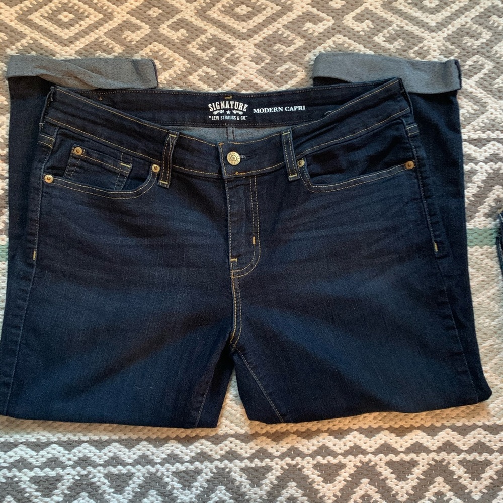 Levi Modern Capri